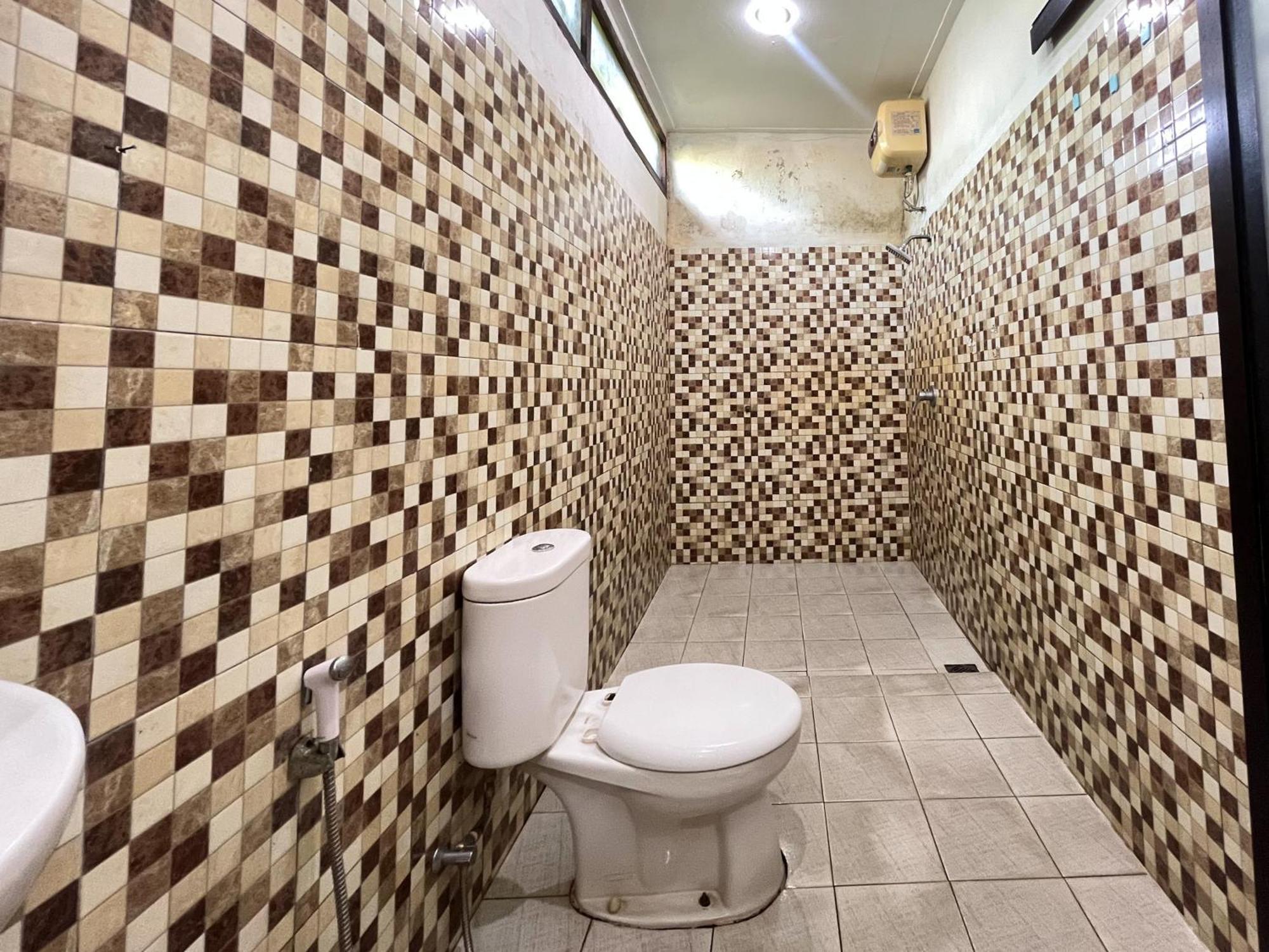 Urbanview Hotel Kumala Banyuwangi By Reddoorz Eksteriør billede